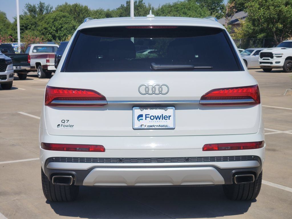 Used 2025 Audi Q7 3.0T Premium Plus AWD/4WD image 6