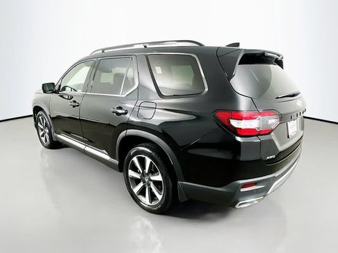 Certified 2023 Honda Pilot Elite image 20
