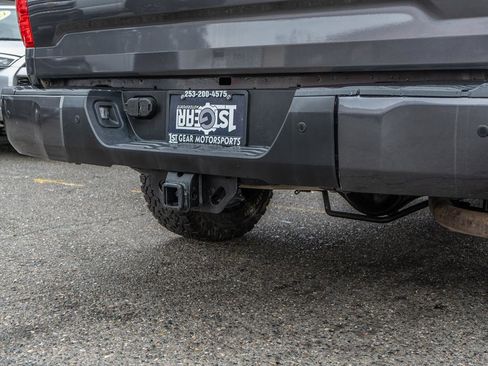 Used 2018 Toyota Tundra SR5 image 20