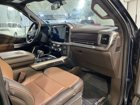 Used 2024 Ford F150 King Ranch w/ FX4 Off-Road Package image 19