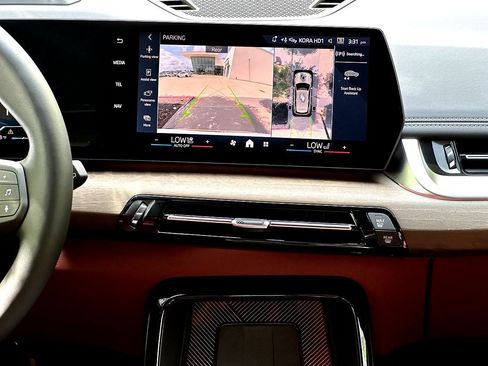 New 2026 BMW X1 xDrive28i w/ Technology Package AWD/4WD image 20