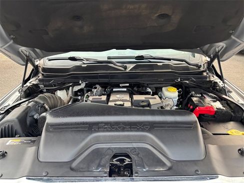 Used 2020 RAM 3500 Laramie image 42