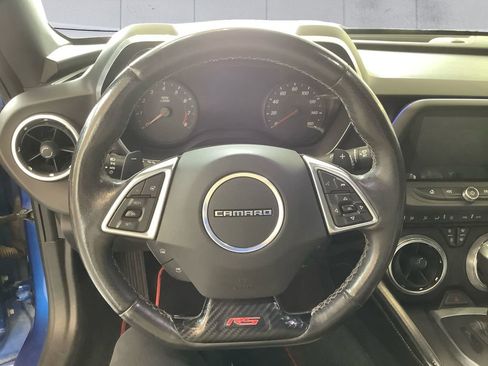 Used 2016 Chevrolet Camaro LT RWD image 9