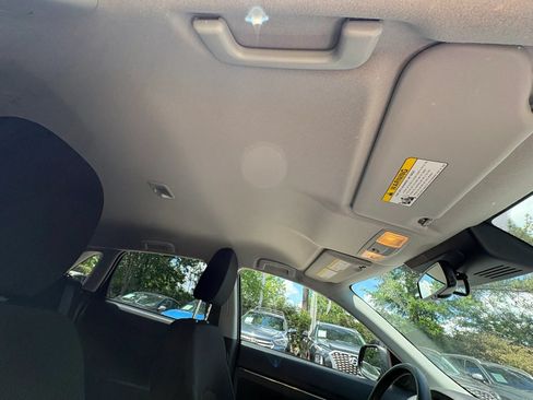 Used 2025 Mitsubishi Outlander Sport AWD image 13