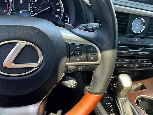 Used 2022 Lexus RX 350 FWD w/ Premium Package image 11