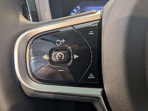 New 2026 Volvo XC60 B5 Ultra w/ Protection Package Premier image 17