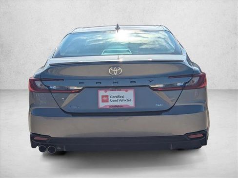 Certified 2025 Toyota Camry SE image 6