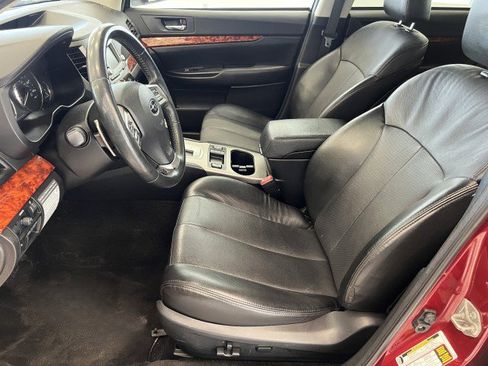 Used 2012 Subaru Outback 2.5i Limited w/ Moonroof Pkg image 11