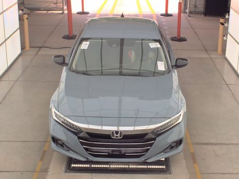 Used 2022 Honda Accord Sport Special Edition image 2
