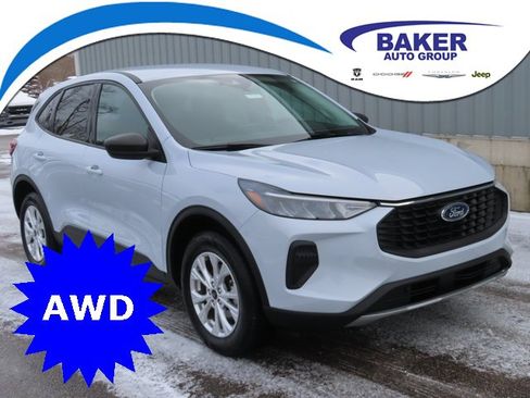 Used 2025 Ford Escape Active image 1