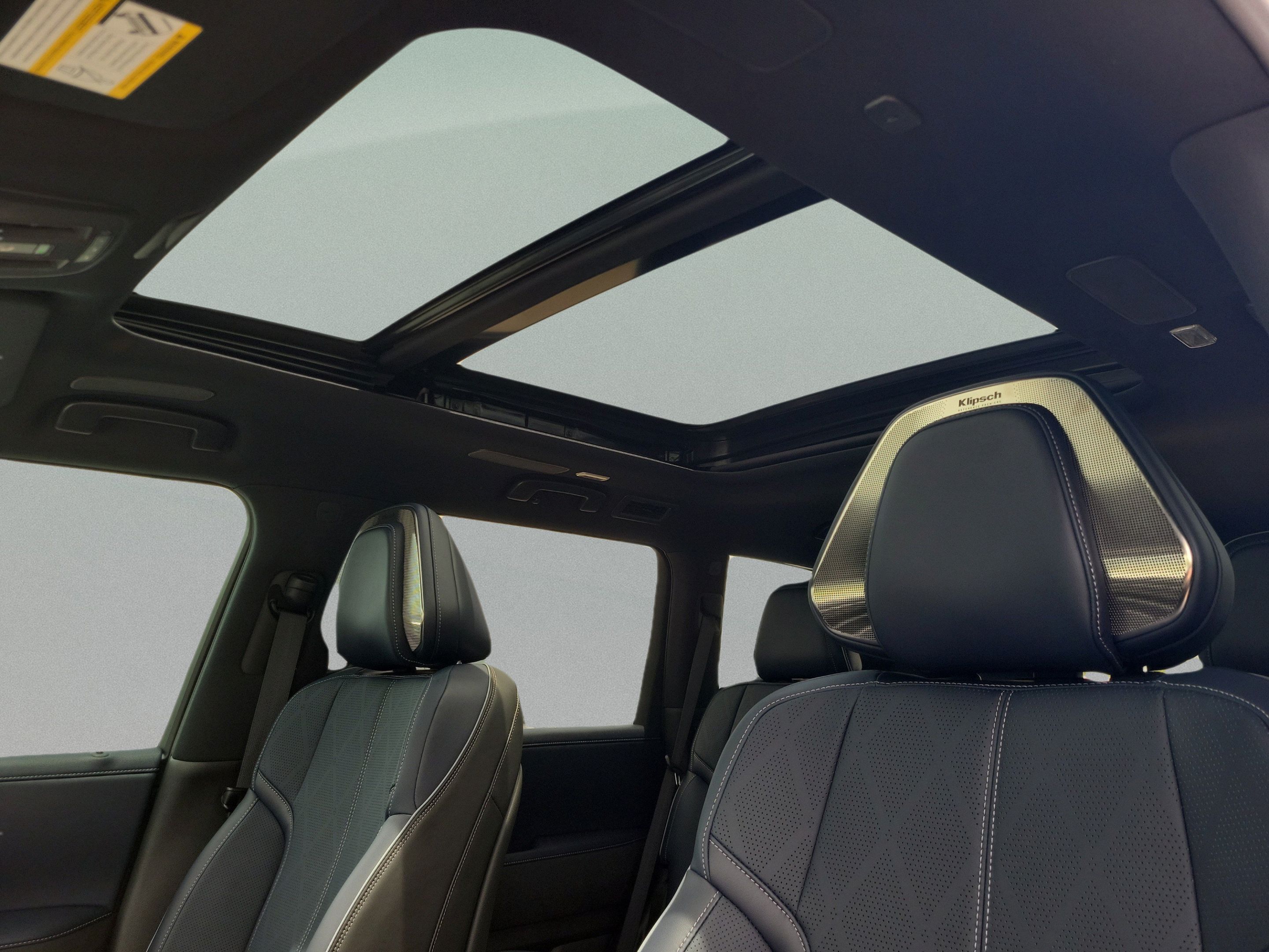 New 2026 INFINITI QX80 4WD image 24