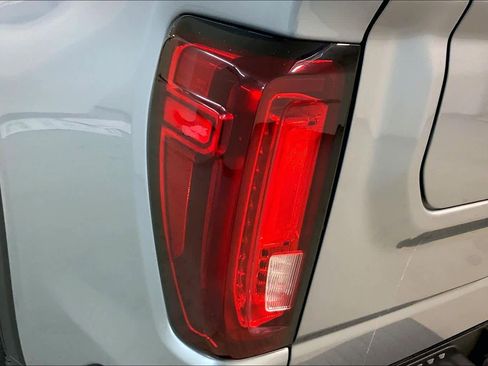 Used 2024 GMC Sierra 1500 Denali Ultimate image 29