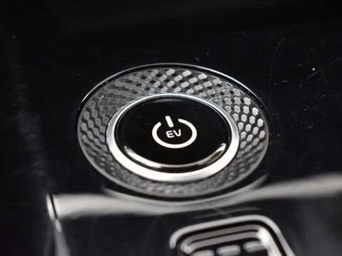 Used 2023 Kia Niro Wind w/ Wind Preserve Package image 38