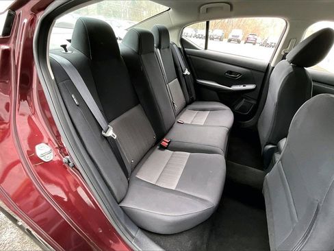 Certified 2025 Nissan Sentra SV image 19