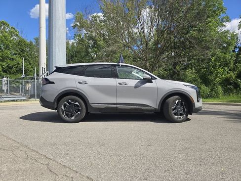 Used 2026 Kia Sportage S AWD/4WD image 17