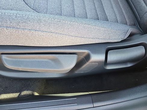 New 2025 Kia K4 EX image 12