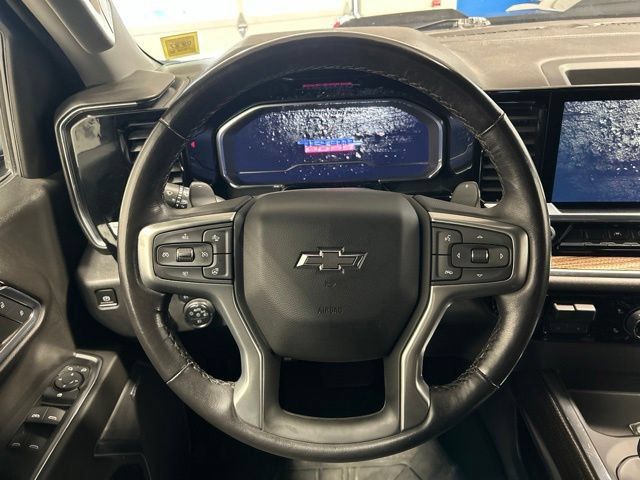 Used 2022 Chevrolet Silverado 1500 LT Trail Boss w/ Convenience Package II AWD/4WD image 14
