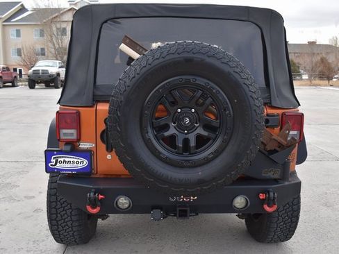 Used 2010 Jeep Wrangler Mountain image 9