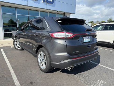 Used 2018 Ford Edge Titanium w/ Equipment Group 301A AWD/4WD image 5