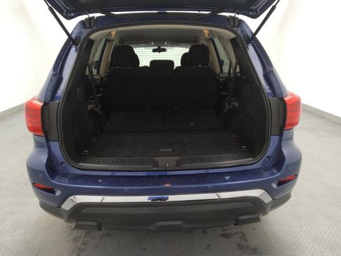 Used 2019 Nissan Pathfinder S image 29