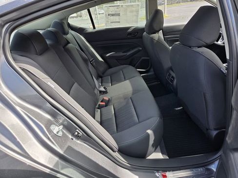 New 2026 Nissan Altima 2.5 SV FWD image 12