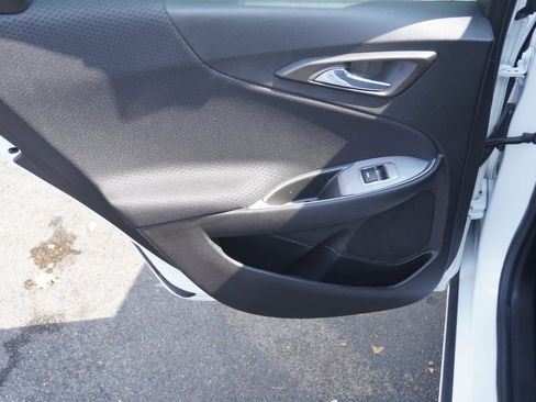 Used 2024 Chevrolet Malibu LT image 20