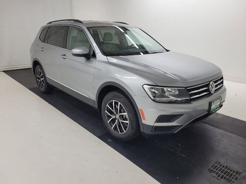 Used 2021 Volkswagen Tiguan SE AWD/4WD image 13