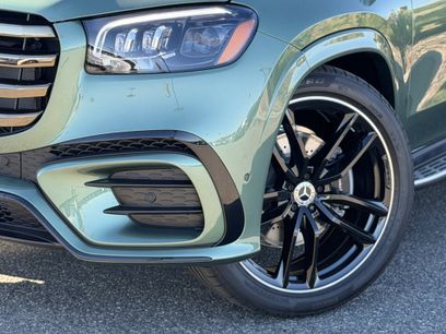 New 2026 Mercedes-Benz GLS 450 4MATIC