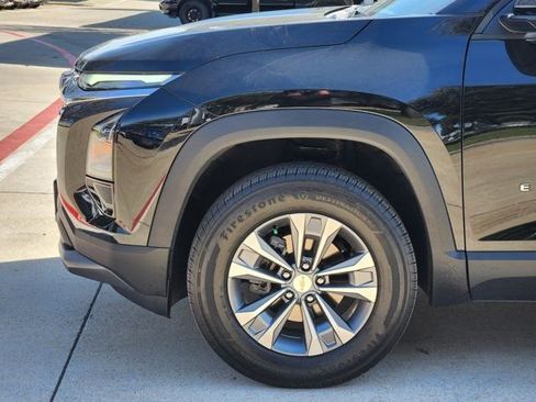 Used 2025 Chevrolet Equinox LT image 15