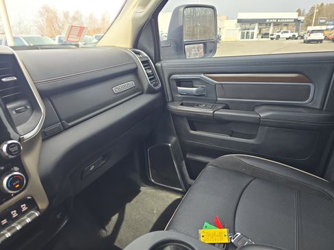 Used 2024 RAM 2500 Laramie w/ Safety Group image 37