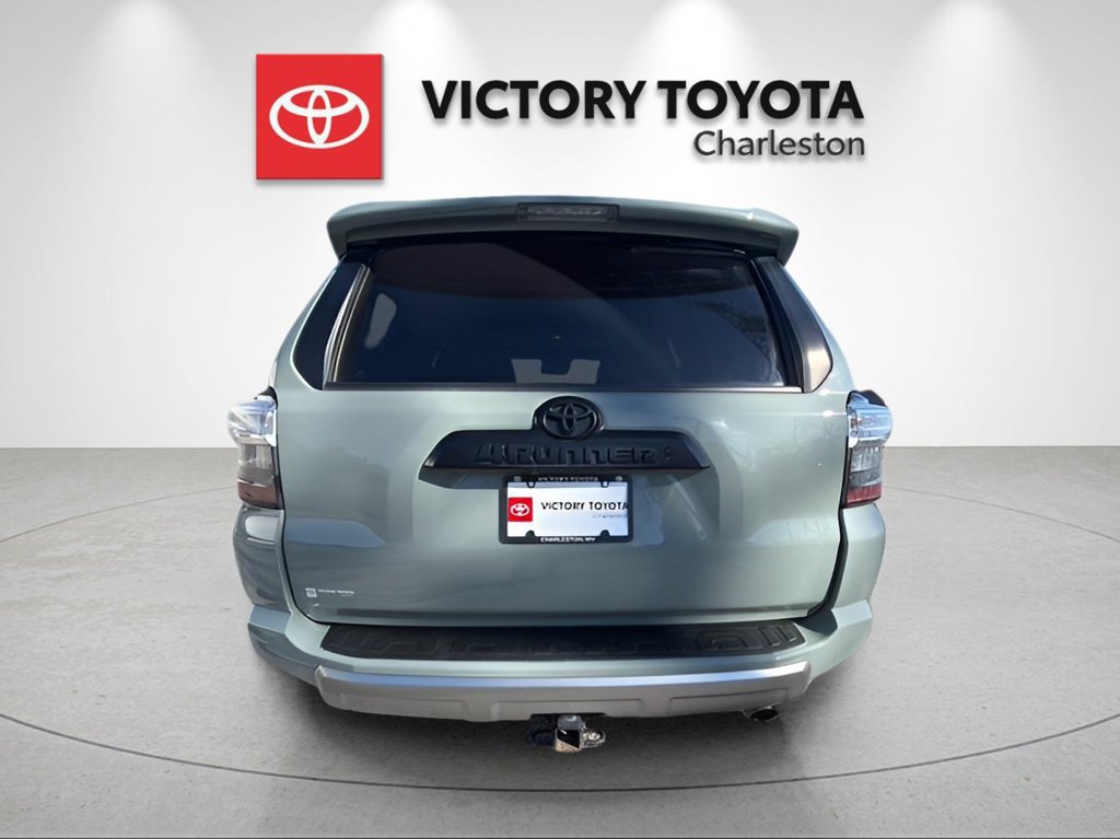 Used 2023 Toyota 4Runner TRD Off-Road Premium w/ Off Road Premium Plus Package AWD/4WD image 2