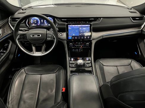 Used 2022 Jeep Grand Cherokee L Overland image 17