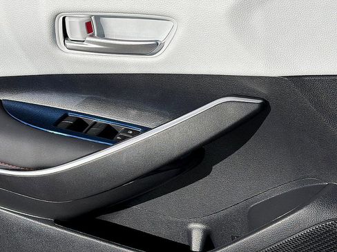 Used 2024 Toyota Corolla SE image 20