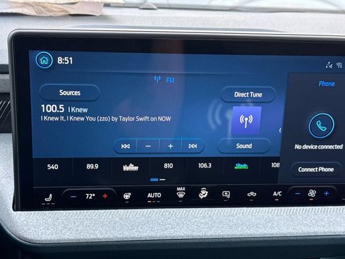 Used 2026 Ford Maverick XLT w/ XLT Luxury Package FWD image 17