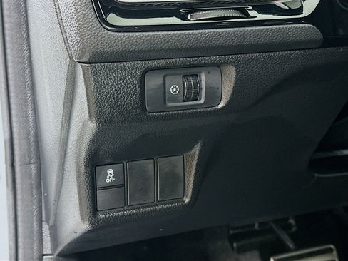 Used 2025 Honda Civic Sport image 10