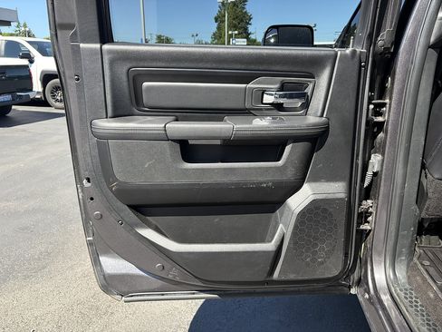 Used 2018 RAM 1500 Rebel w/ Luxury Group AWD/4WD image 33