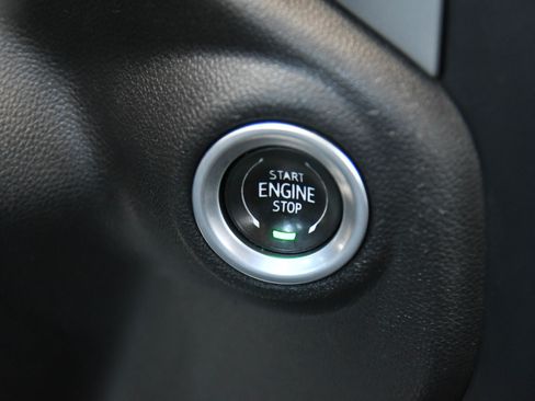 Used 2022 Chevrolet Silverado 1500 LT RWD image 26