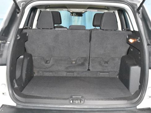 Used 2017 Ford Escape SE FWD image 33