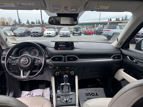 Used 2017 MAZDA CX-5 Grand Touring w/ Premium Package image 12