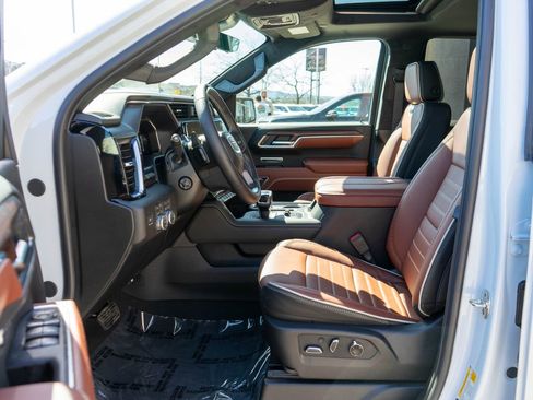 New 2026 GMC Sierra 1500 Denali Ultimate image 11