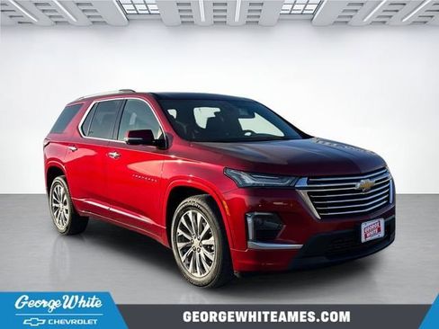 Used 2023 Chevrolet Traverse Premier image 1