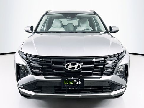 Used 2025 Hyundai Tucson SEL image 2