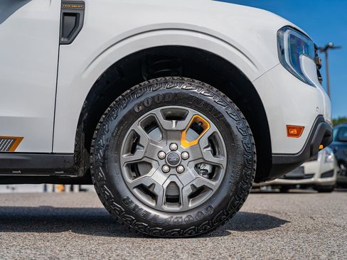 New 2025 Ford Maverick Tremor image 7