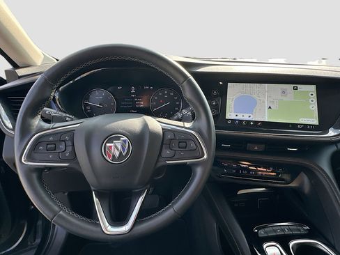 Used 2023 Buick Envision Essence image 11
