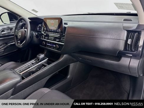 Certified 2022 Nissan Pathfinder S FWD image 27