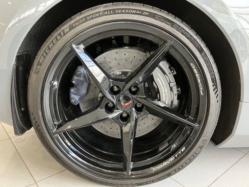 Used 2025 Chevrolet Corvette E-Ray w/ Stealth Interior Trim Package image 10