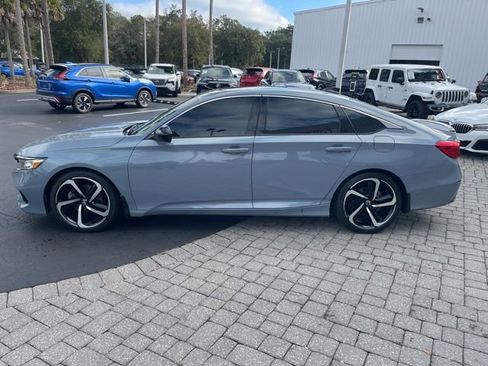 Used 2022 Honda Accord Sport image 2
