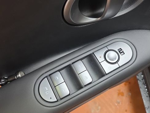 New 2026 Hyundai Ioniq 5 SEL image 21