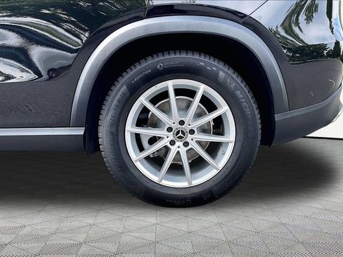 Used 2024 Mercedes-Benz GLE 350 4MATIC w/ Driver Assistance Package image 22