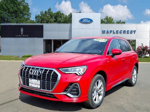 Used 2023 Audi Q3 2.0T Premium image 2